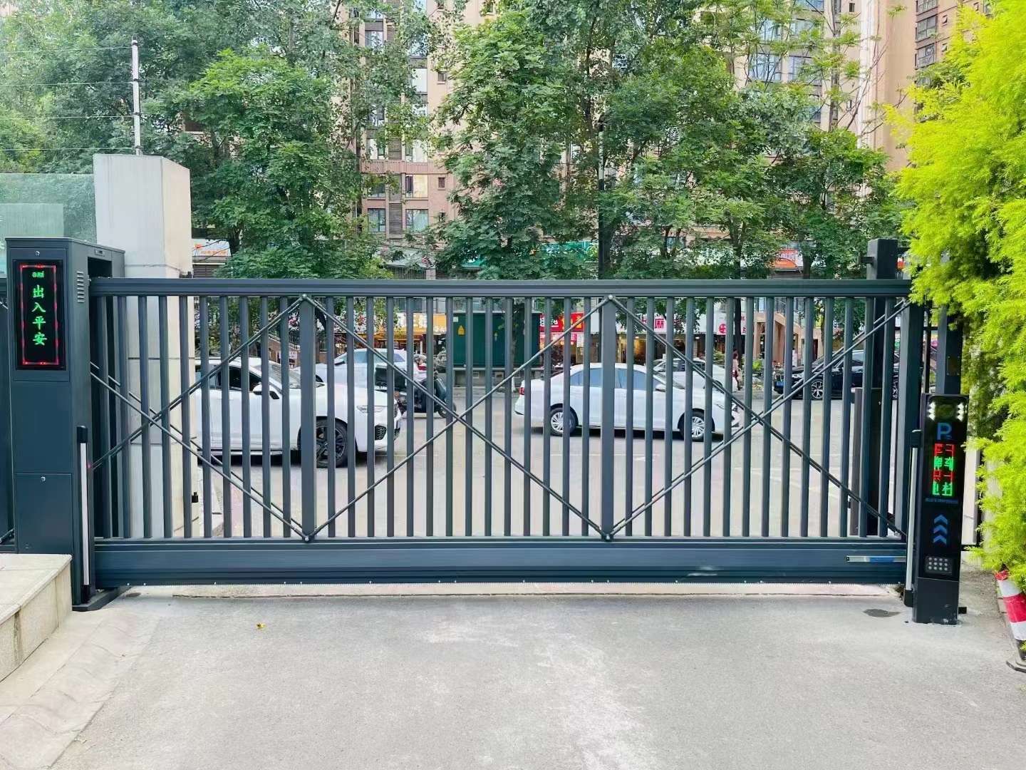高淳区电动伸缩门